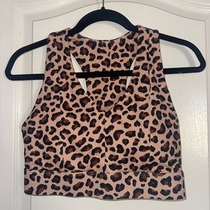 🐆FABLETICS ON-THE-GO MIDI MEDIUM IMPACT SPORTS BRA🐆